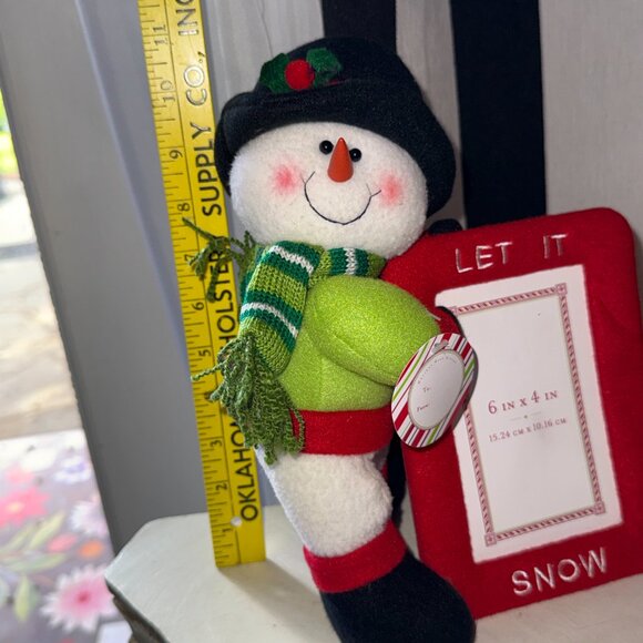 NWT "Let It Snow" Snowman Plush Figurine 11” Standing Frame 4x6 Memories - Picture 5 of 10
